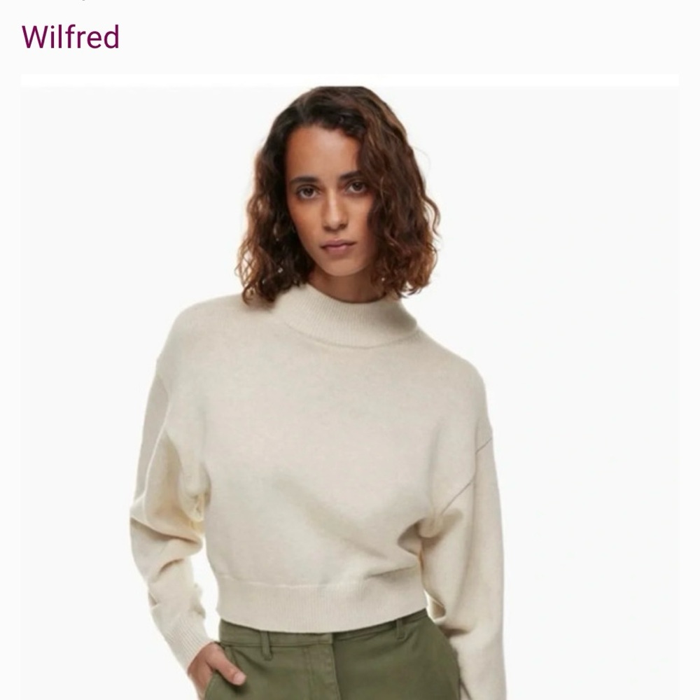 Aritzia Wilfred Merino Wool Sweater Harper Medium Cropped cream color